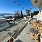 Toma * Crikvenica
